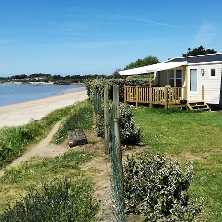 Les Goelands Campingplatz Ambon