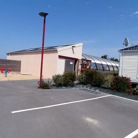 Campsite Les Goelands 2*